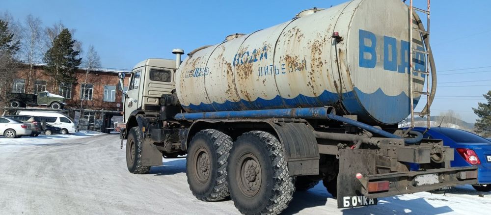 Водовоз Услуги водовозов. Доставка питьевой и технической воды взять в аренду, заказать, цены, услуги - Сургут