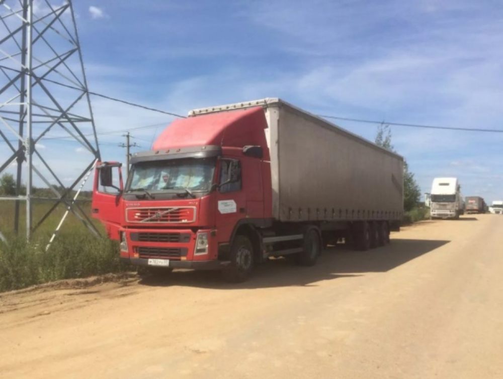 Фура Volvo, DAF взять в аренду, заказать, цены, услуги - Сургут