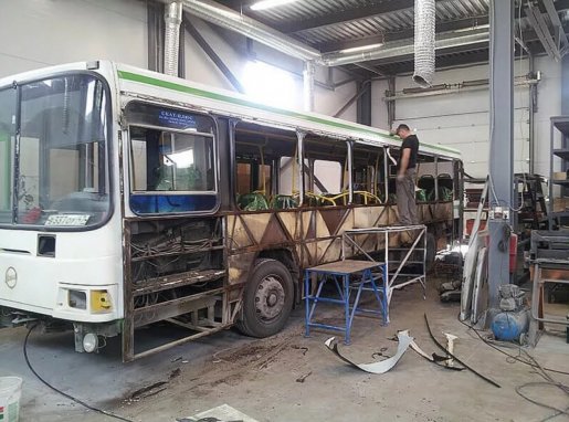 Ремонт автобусов, замена стекол, ремонт кузова стоимость ремонта и где отремонтировать - Ханты-Мансийск