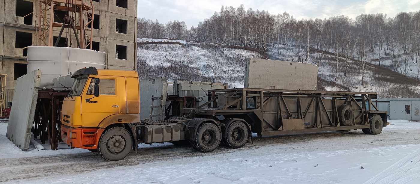 Аренда и услуги панелевозов для перевозки ЖБИ изделий в Ханты-Мансийске