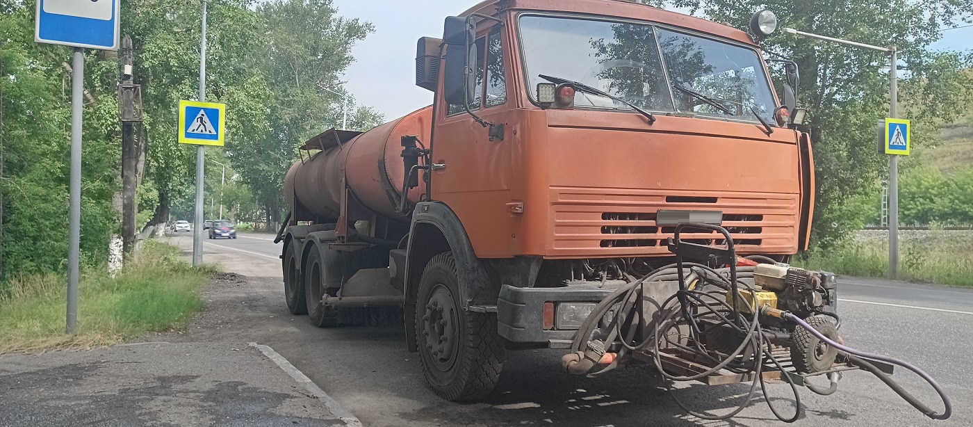 Продажа поливомоечных машин для уборки дорог и поливки зеленых насаждений в Ханты-Мансийском АО